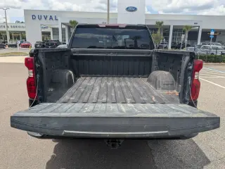 Chevrolet Silverado 1500 2023 4x4 Custom 4dr Crew Cab 5.8 ft. SB