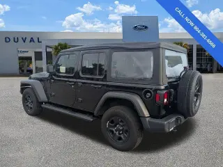 Jeep Wrangler Unlimited 2022 4x4 Sport 4dr SUV