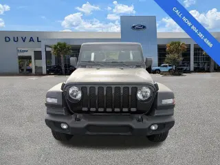 Jeep Wrangler Unlimited 2022 4x4 Sport 4dr SUV