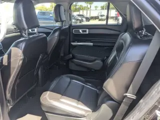 Ford Explorer 2022 AWD XLT 4dr SUV