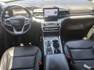 Ford Explorer 2022 AWD XLT 4dr SUV