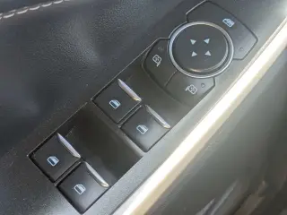 Ford Explorer 2022 AWD XLT 4dr SUV
