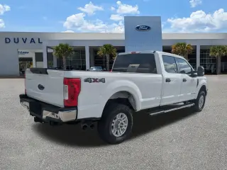 Ford F-350 Super Duty 2017 4x4 King Ranch 4dr Crew Cab 6.8 ft. SB SRW Pickup