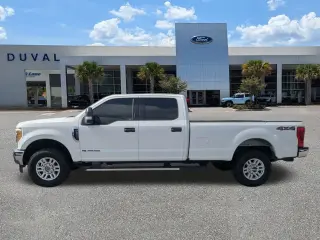 Ford F-350 Super Duty 2017 4x4 King Ranch 4dr Crew Cab 6.8 ft. SB SRW Pickup