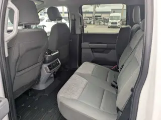 Ford F-150 2023 4x4 Platinum 4dr SuperCrew 5.5 ft. SB