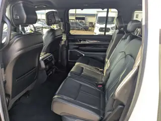 Jeep Wagoneer 2023 4x4 4dr SUV