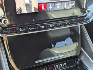 Jeep Wagoneer 2023 4x4 4dr SUV