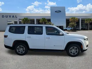 Jeep Wagoneer 2023 4x4 4dr SUV