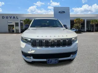 Jeep Wagoneer 2023 4x4 4dr SUV