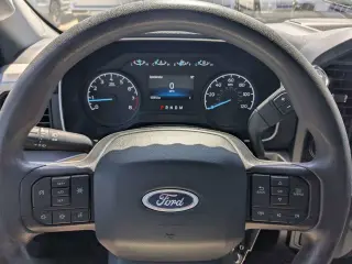Ford F-150 2022 4x4 King Ranch 4dr SuperCrew 6.5 ft. SB