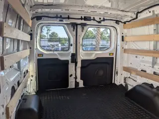 Ford Transit 2025 250 3dr LWB Low Roof Cargo Van