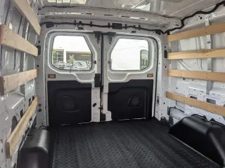 Ford Transit 2025 250 3dr SWB Low Roof Cargo Van