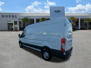 Ford Transit 2022 350 3dr SWB Medium Roof Cargo Van