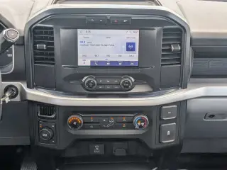 Ford F-150 2022 4x4 XL 4dr SuperCab 6.5 ft. SB