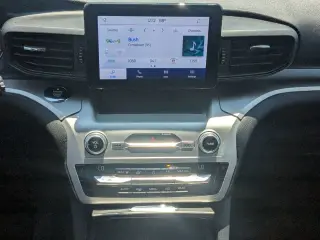 Ford Explorer 2021 XLT 4dr SUV