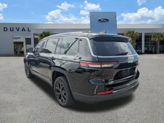 Jeep Grand Cherokee L 2023 4x4 Limited 4dr SUV