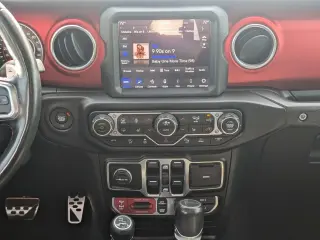 Jeep Gladiator 2020 4x4 Launch Edition 4dr Crew Cab 5.0 ft. SB