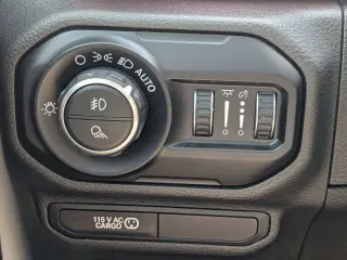Jeep Gladiator 2020 4x4 Launch Edition 4dr Crew Cab 5.0 ft. SB