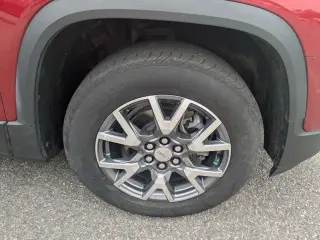 GMC Acadia 2023 4x4 SLT 4dr SUV