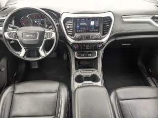 GMC Acadia 2023 4x4 SLT 4dr SUV