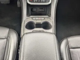 GMC Acadia 2023 4x4 SLT 4dr SUV