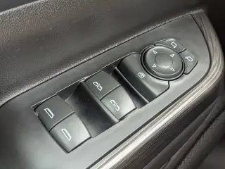 GMC Acadia 2023 4x4 SLT 4dr SUV