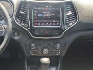 Jeep Cherokee 2019 Limited 4dr SUV