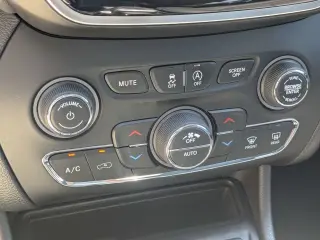 Jeep Cherokee 2019 Limited 4dr SUV