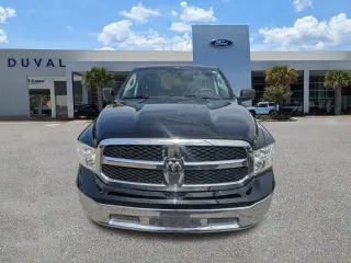 Ram 1500 Classic 2024 4x2 Warlock 4dr Quad Cab 6.3 ft. SB Pickup