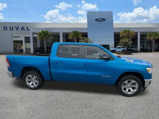 Ram 1500 2022 4x4 Big Horn 4dr Crew Cab 5.6 ft. SB Pickup