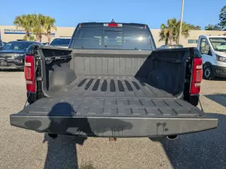 Ram 1500 2023 4x4 Lone Star 4dr Crew Cab 5.6 ft. SB Pickup