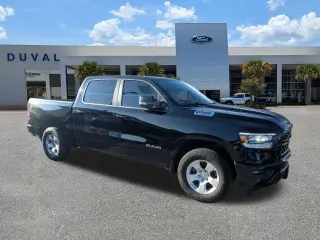 Ram 1500 2023 4x4 Lone Star 4dr Crew Cab 5.6 ft. SB Pickup