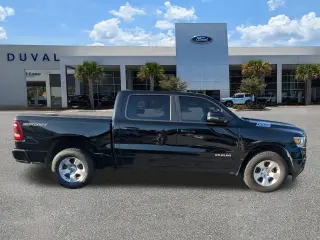 Ram 1500 2023 4x4 Lone Star 4dr Crew Cab 5.6 ft. SB Pickup