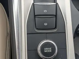 Ford Explorer 2023 AWD XLT 4dr SUV