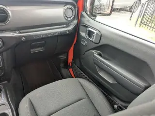 Jeep Wrangler 2023 4x4 Sport 4dr SUV