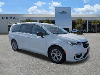Chrysler Pacifica 2024 Limited 4dr Mini-Van