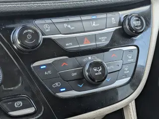 Chrysler Pacifica 2024 Limited 4dr Mini-Van