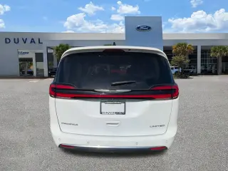 Chrysler Pacifica 2024 Limited 4dr Mini-Van