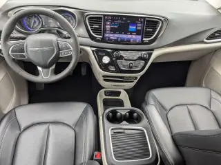 Chrysler Pacifica 2024 Touring L 4dr Mini-Van