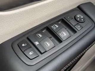 Chrysler Pacifica 2024 Touring L 4dr Mini-Van