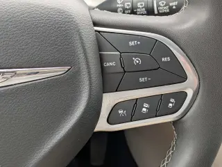 Chrysler Pacifica 2024 Touring L 4dr Mini-Van