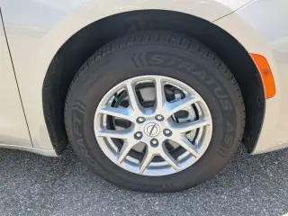 Chrysler Pacifica 2024 Touring L 4dr Mini-Van