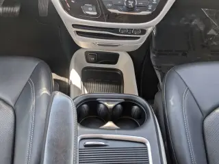 Chrysler Pacifica 2024 Touring L 4dr Mini-Van