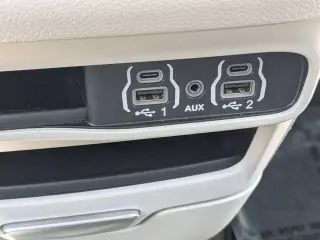 Chrysler Pacifica 2024 Touring L 4dr Mini-Van