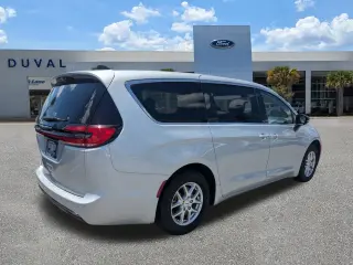 Chrysler Pacifica 2024 Touring L 4dr Mini-Van