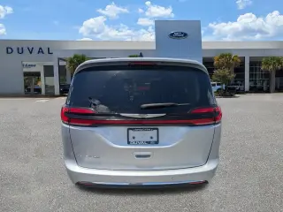 Chrysler Pacifica 2024 Touring L 4dr Mini-Van
