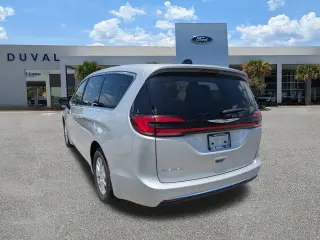 Chrysler Pacifica 2024 Touring L 4dr Mini-Van