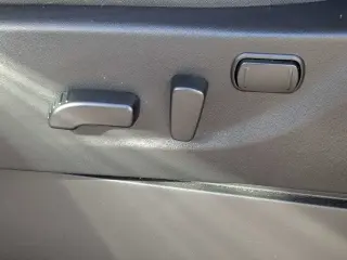 Nissan Frontier 2025 4x4 SV 4dr Crew Cab 6.1 ft. LB