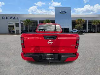 Nissan Frontier 2025 4x4 SV 4dr Crew Cab 6.1 ft. LB