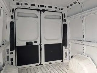 Ram ProMaster 2024 Tradesman 2500 136 WB 3dr High Roof Cargo Van w/o Passenger Seat
